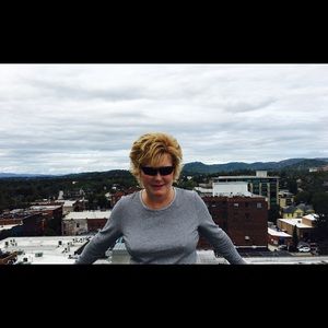 Meet your Posher, Rhonda